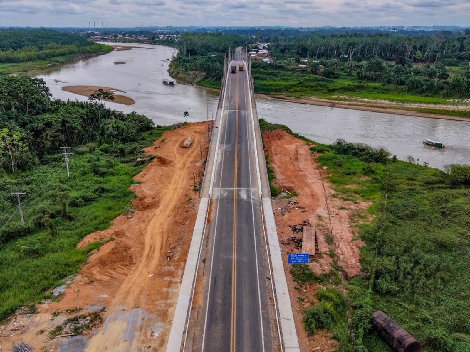 Ponte sobre o Rio Tarauacá é Reinaugurada Após Seis Anos de Reformas no Acre