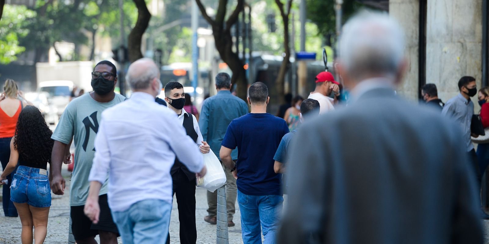 A Influência da Crença em Deus nas Escolhas Eleitorais dos Brasileiros