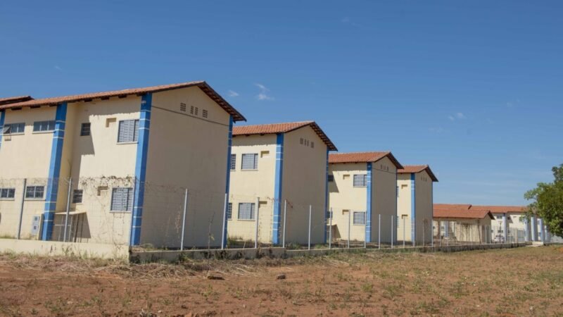 Investigação em Palmas visa regularizar uso de casas populares