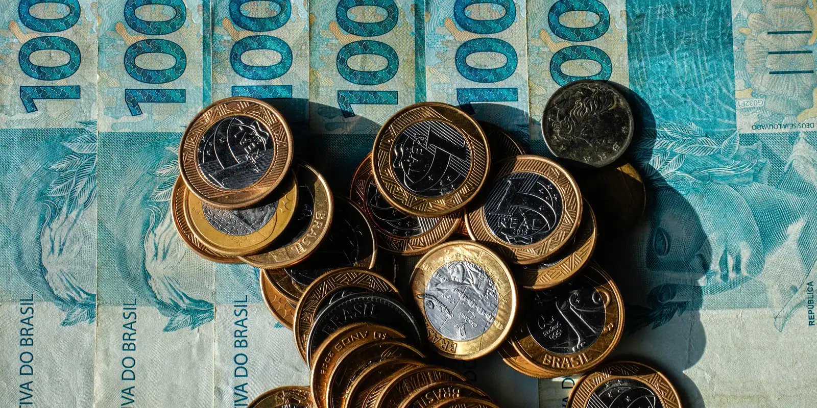 Tesouro Nacional Honra Dívidas de Estados e Municípios com R$ 152,46 Milhões em Julho