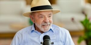 Lula busca reeleição com foco em políticas sociais pelo PT