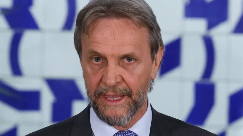 Estado de Saúde do Líder do PT na Câmara Após AVC Isquêmico