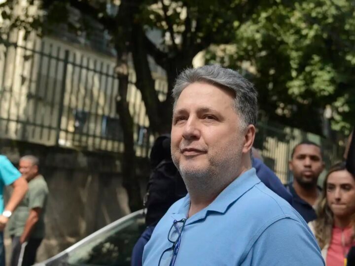 TRE-RJ Impõe Restrições a Anthony Garotinho em Campanha Eleitoral