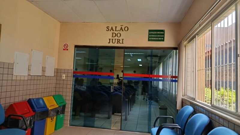 Cinco Réus Enfrentam Júri por Tentativa de Homicídio Contra Policial Civil em Santarém