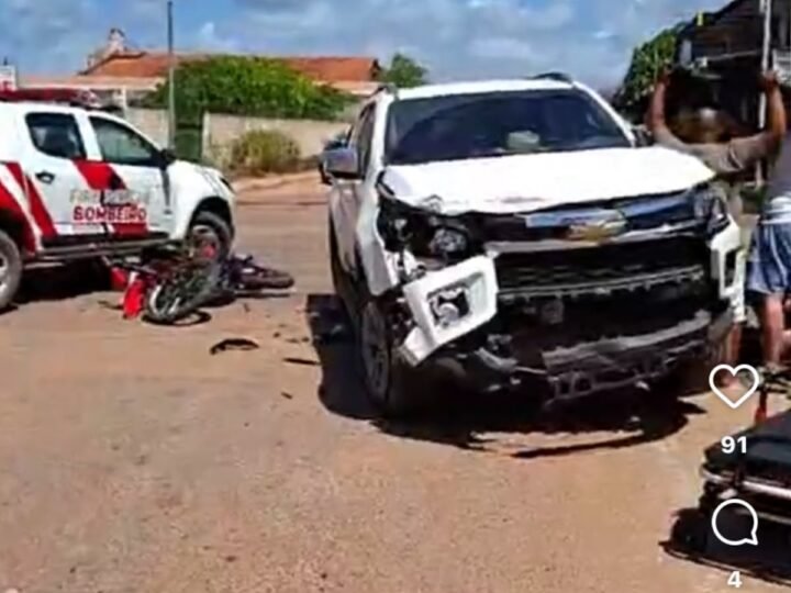 Acidente em Santarém Deixa Duas Pessoas Feridas em Colisão Entre Caminhonete e Moto