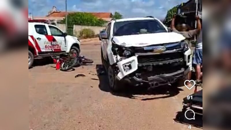 Acidente em Santarém Deixa Duas Pessoas Feridas em Colisão Entre Caminhonete e Moto