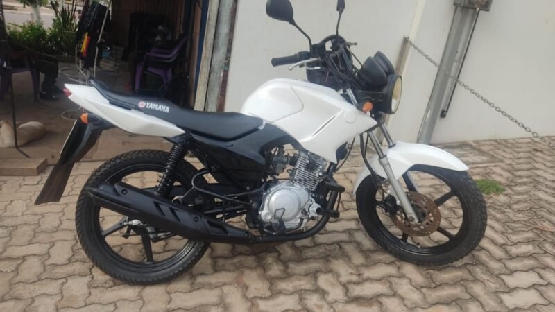 Furto de Motocicleta em Santarém: Câmeras Registram Ação Criminosa