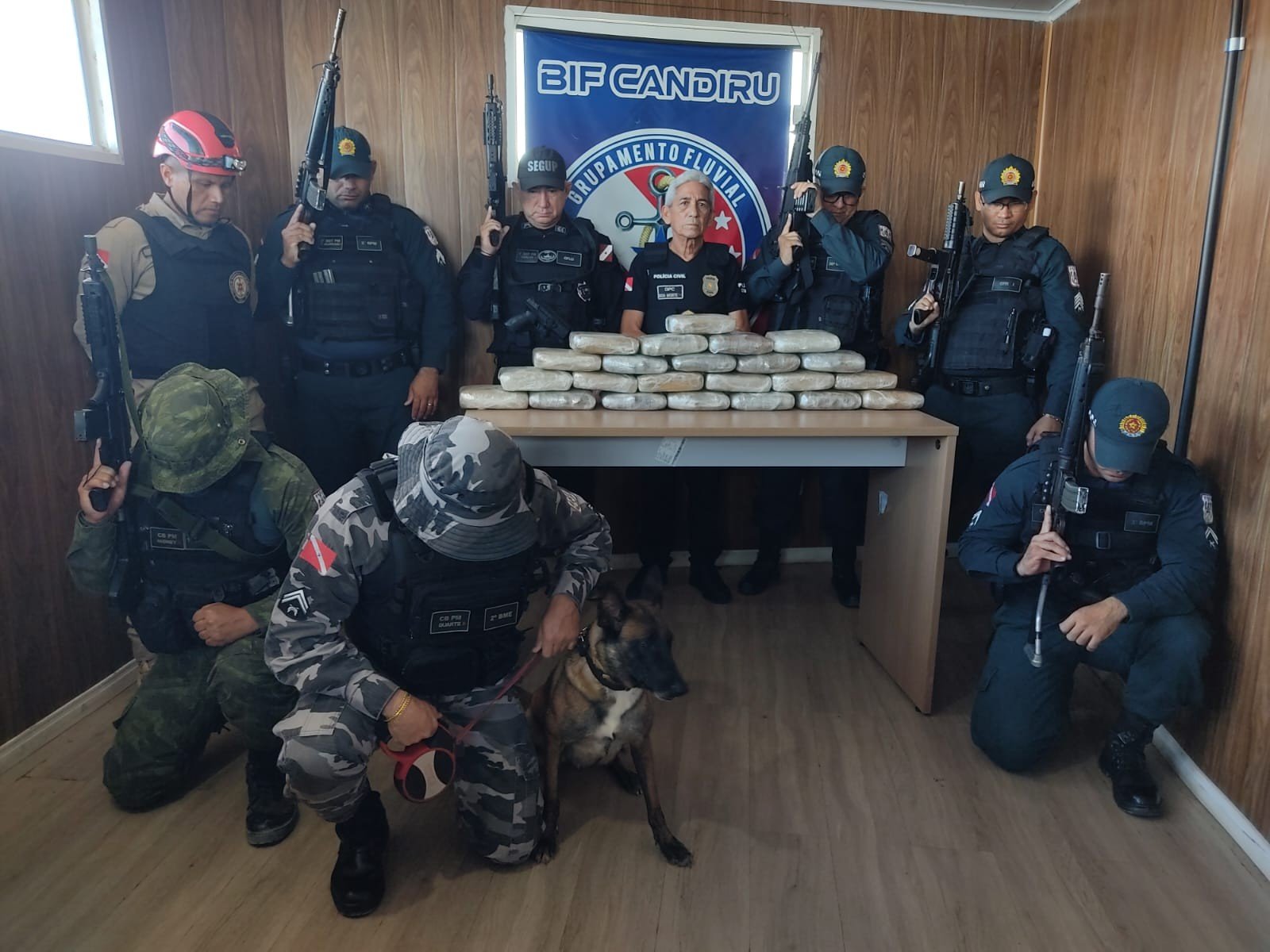 Apreensão de 27 kg de Skunk em Ferry Boat no Pará: Suspeito Foge para o Rio