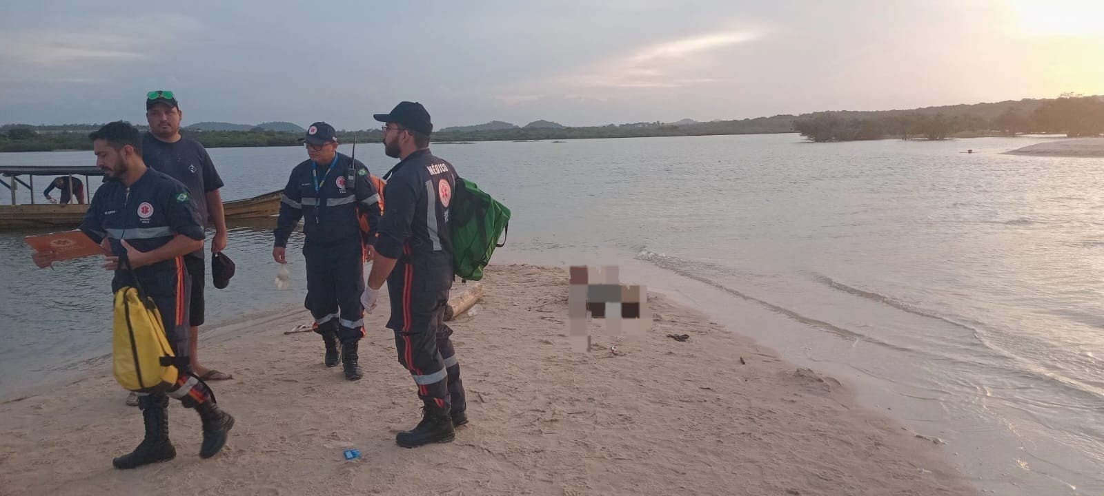 Tragédia na Praia do Juá: Homem Morre Afogado Após Banho