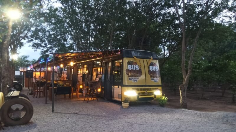 Bus Café Nelinho: A Experiência Única de Degustar Café Dentro de um Ônibus na Zona Rural de RO