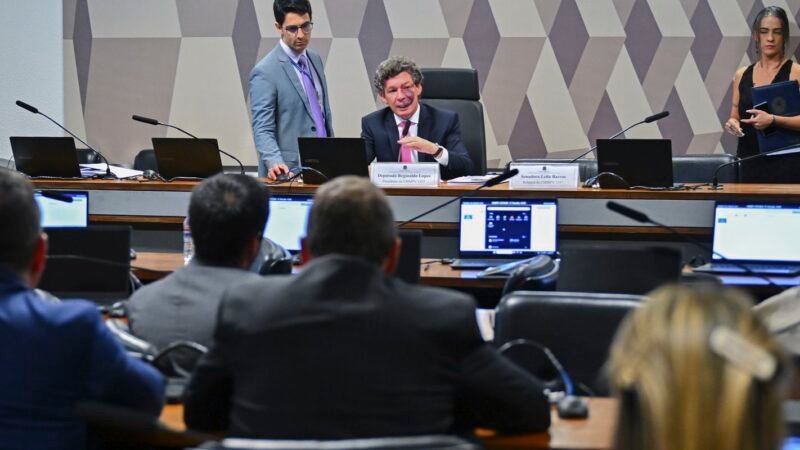 Votação da MP que Elimina a ‘Taxa das Blusinhas’ é Adiada para Esta Quarta-Feira