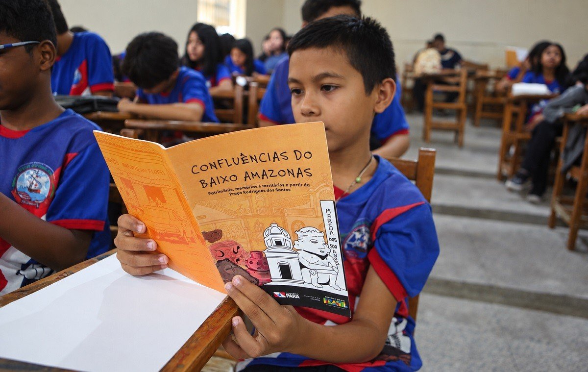 Oficinas de História e Arqueologia Transformam a Educação em Santarém