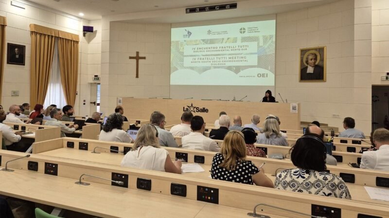 Encontro Sinodal em Roma Abre Caminhos para Diálogo Socioambiental Global