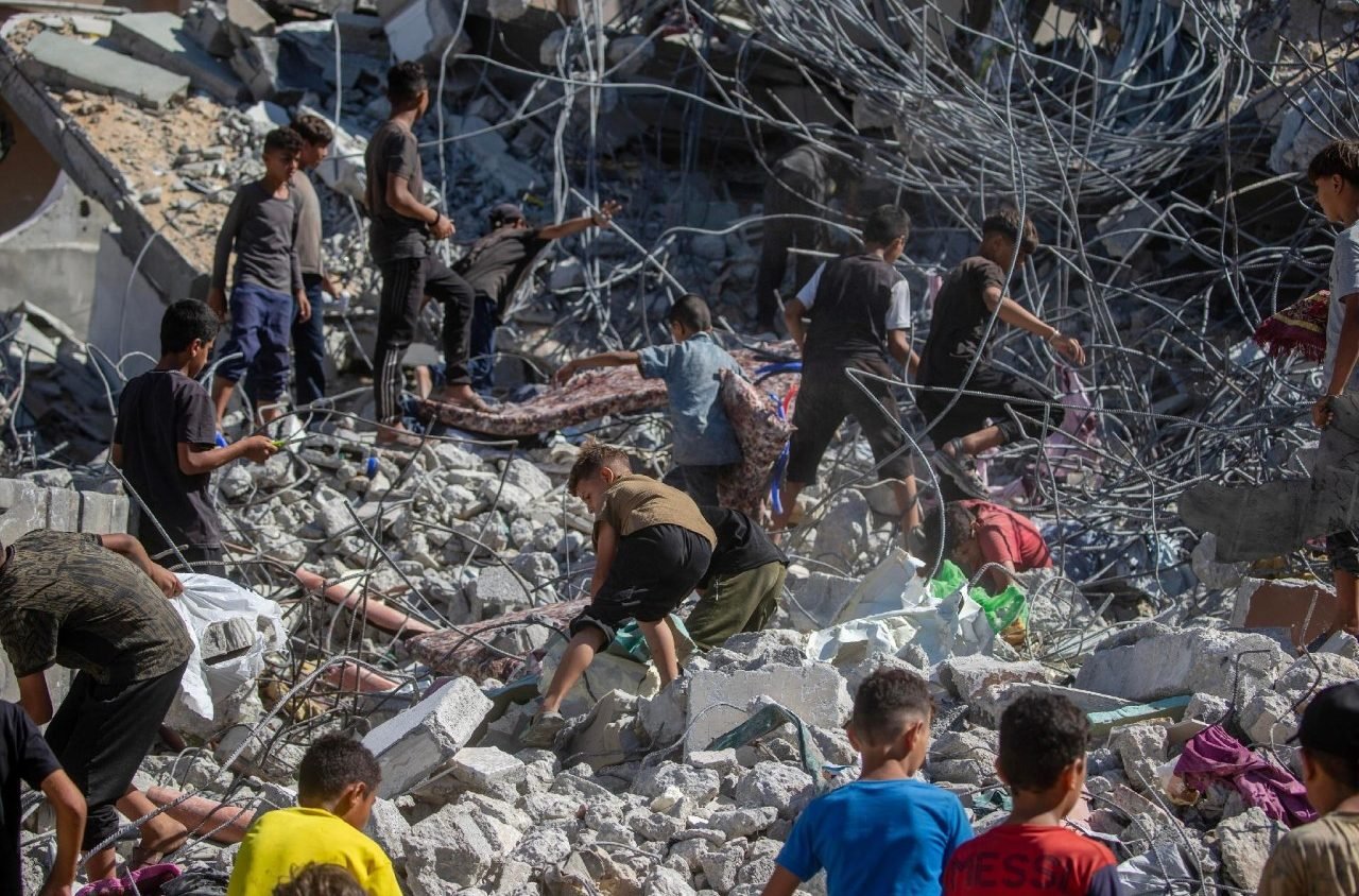 Apelo pela Paz em Gaza: A Urgência de Reconhecer os Inocentes