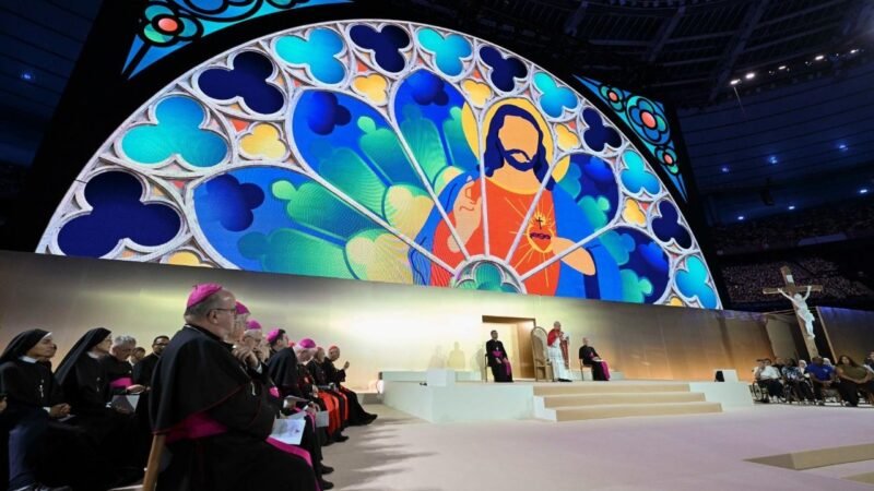 A Noite de Oração e Celebração com o Papa Leão: Um Encontro de Fé e Alegria