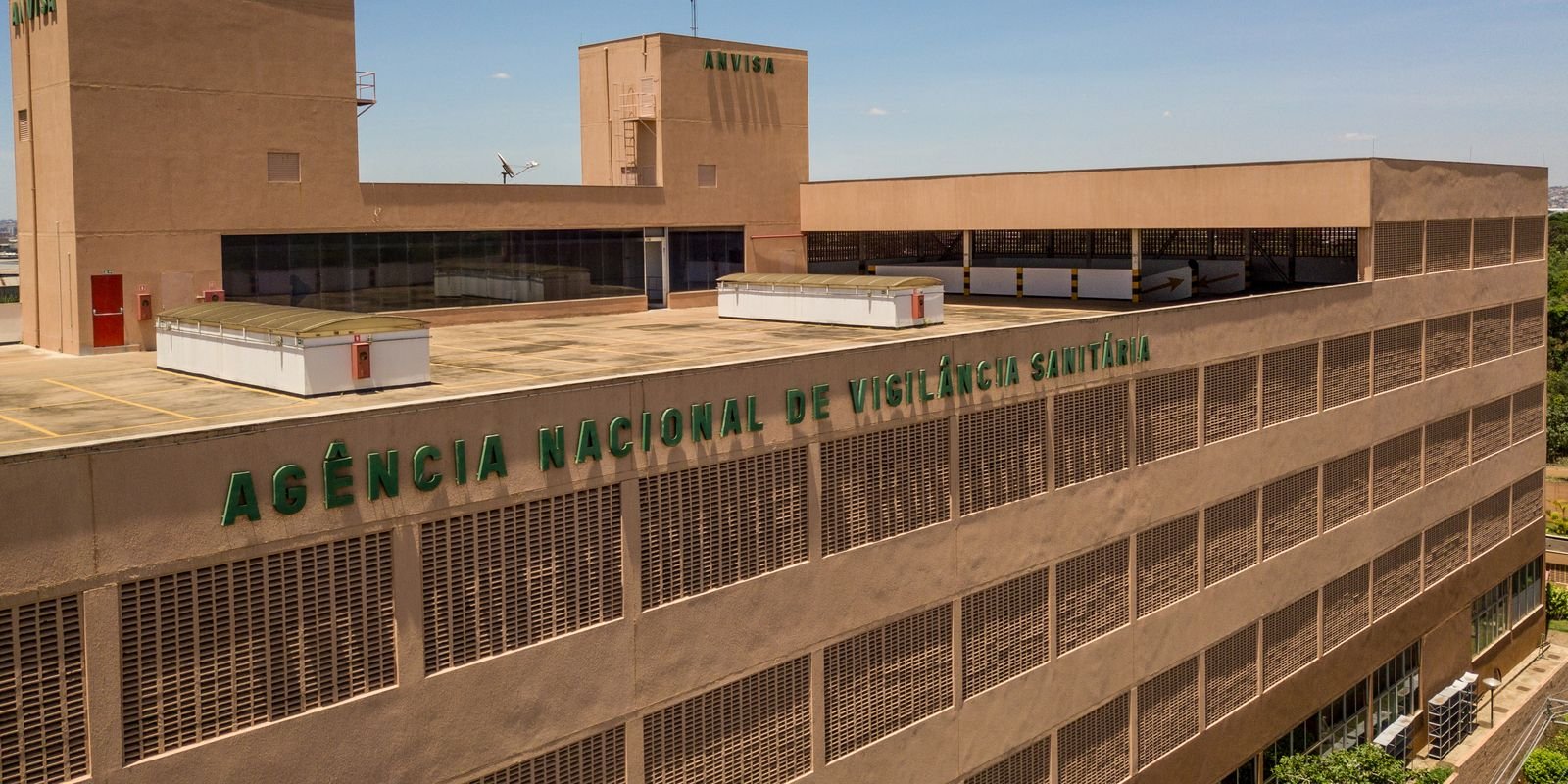 Anvisa Ordena Recolhimento de Produtos NotShake Protein e Aloe Care
