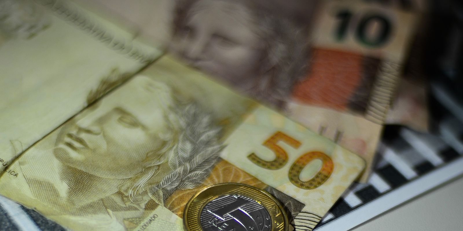 Desempenho do IBC-BR em Julho: Queda Mensal e Crescimento Anual