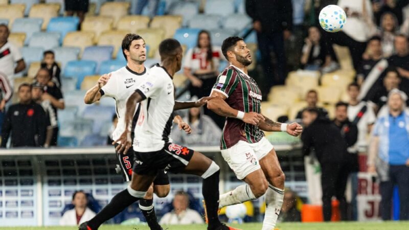 Hulk Critica Arbitragem em Clássico entre Fluminense e Vasco