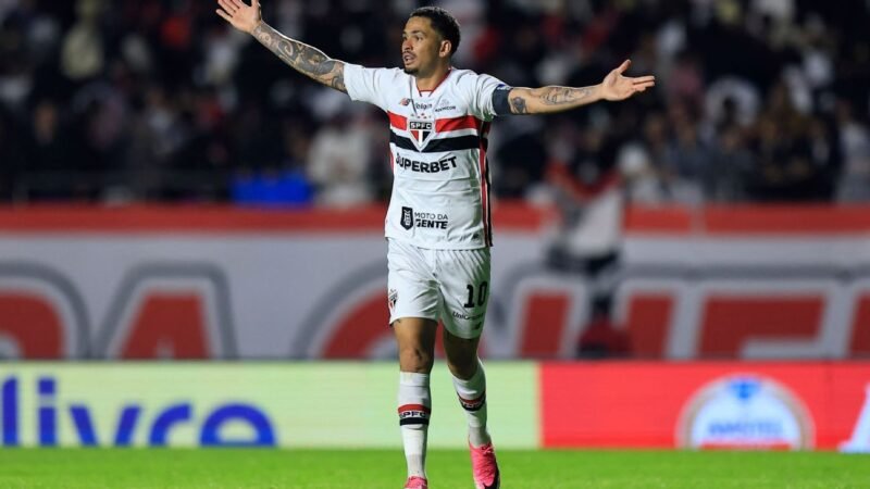 Luciano Expressa Frustração Após Eliminação do São Paulo: ‘Nunca Recebi Salário em Dia’
