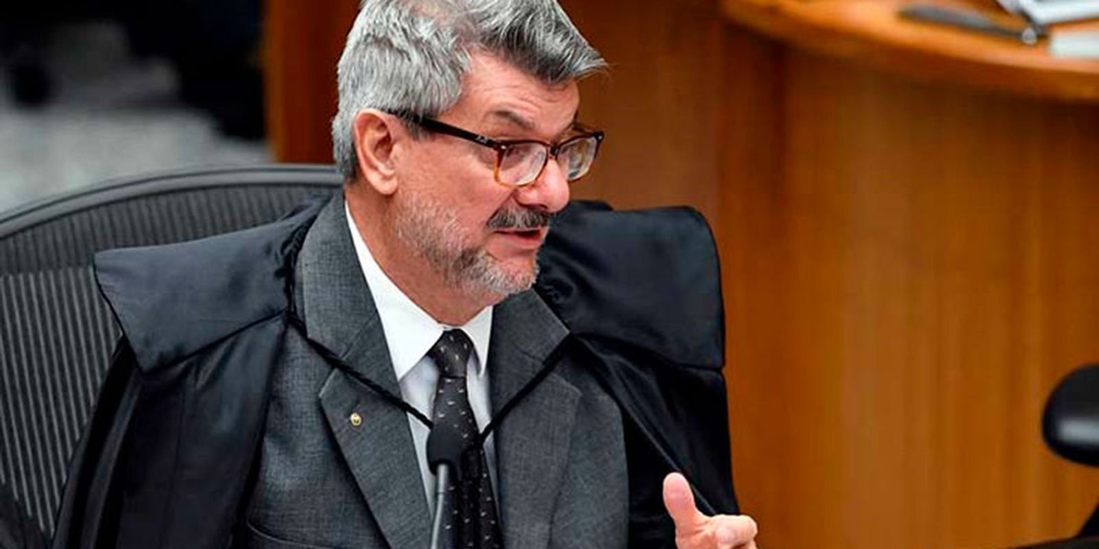 AGU Solicita ao STF a Perda do Cargo do Ministro Marco Buzzi por Acusações de Assédio