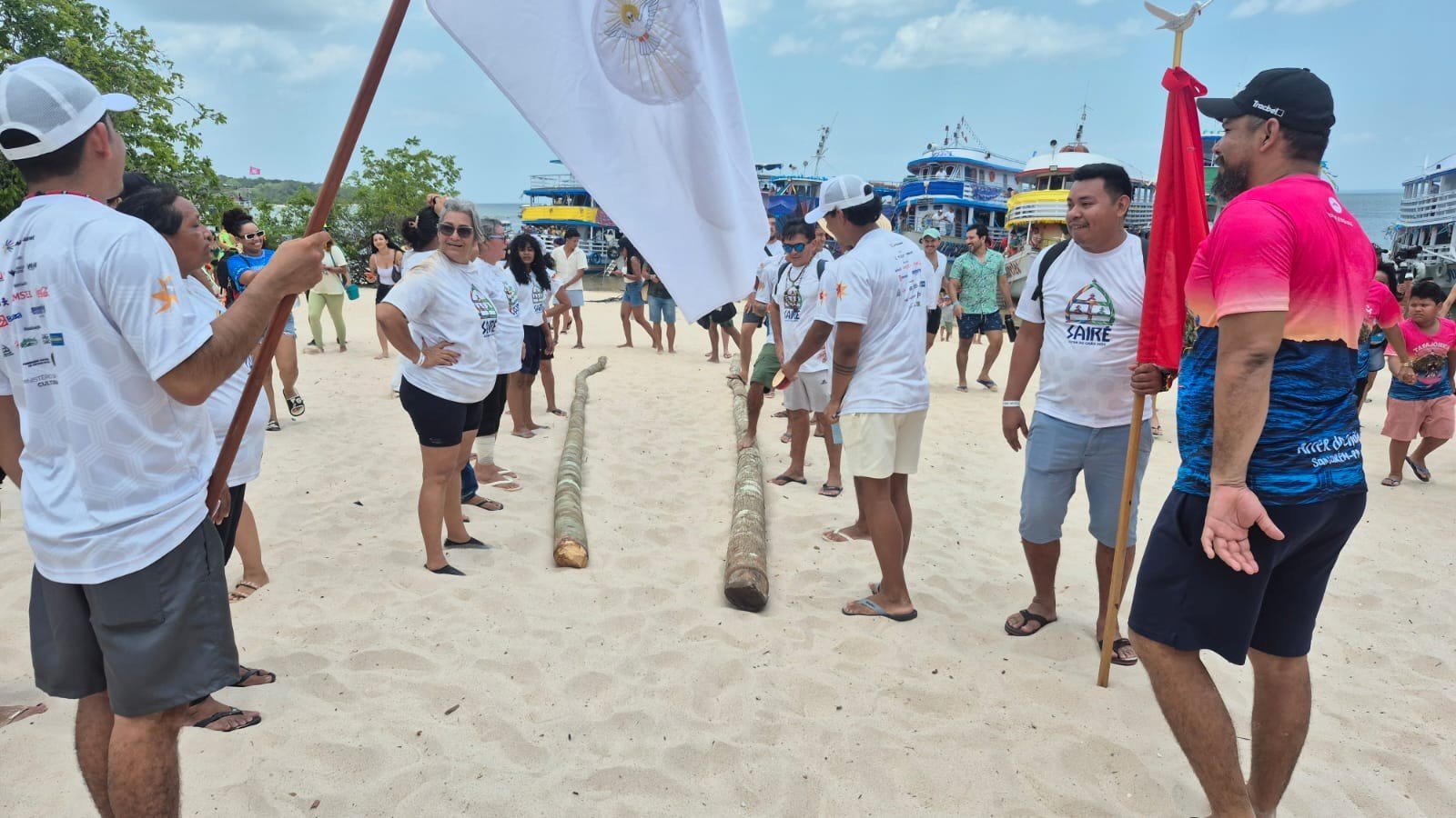 Busca dos Mastros marca início dos festejos do Sairé 2026 em Alter do Chão