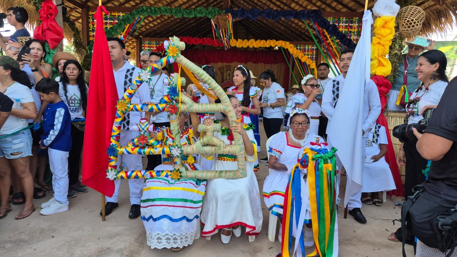 Início do Sairé 2026 em Alter do Chão: Ritos Religiosos e Tradicional Levantação dos Mastros