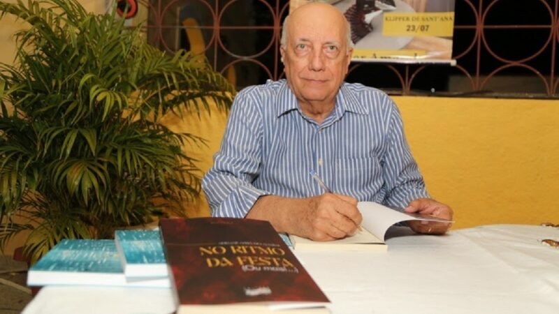 Falece Ademar Ayres do Amaral, ícone da literatura obidense e fundador da AALO