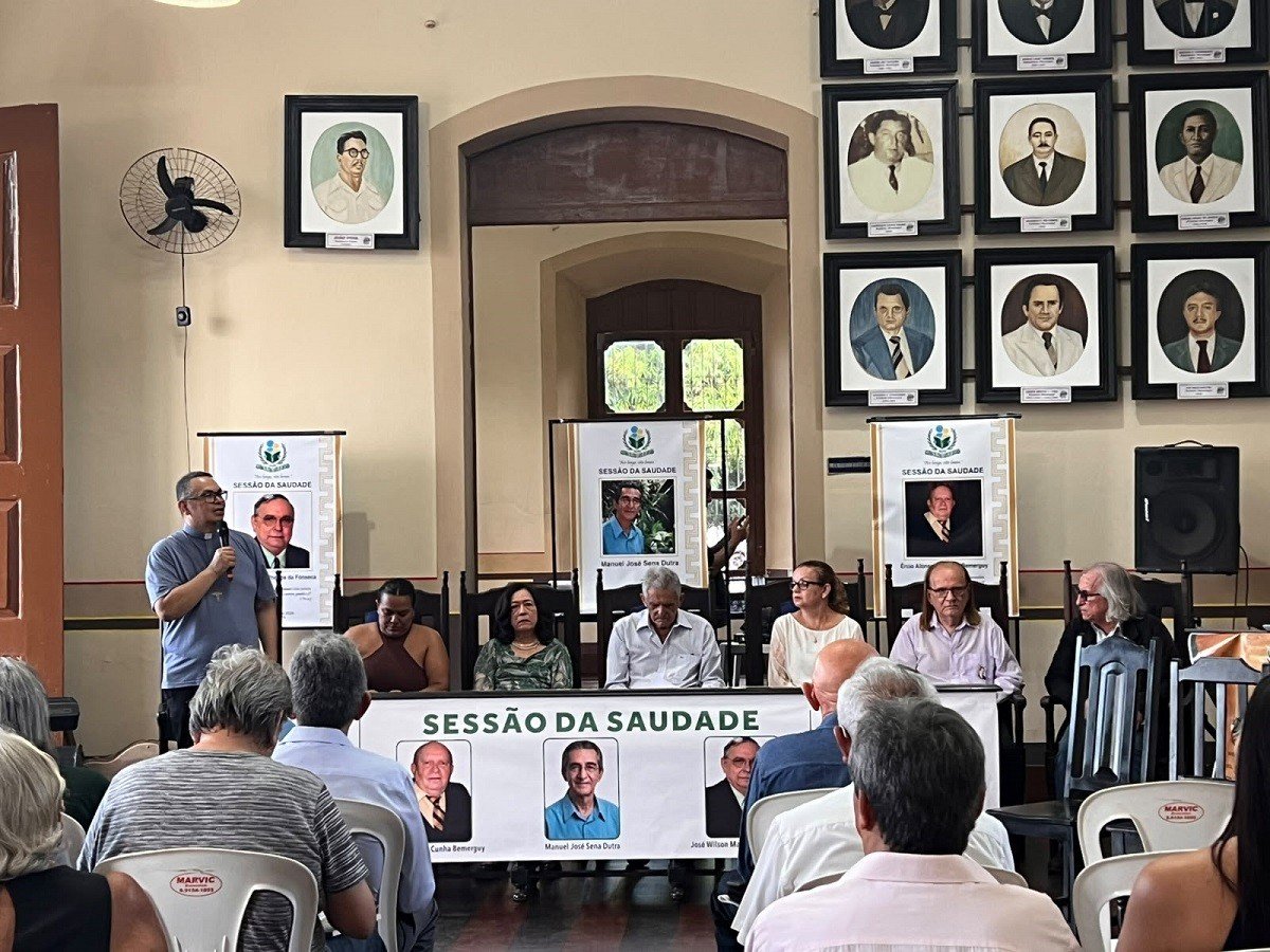 Academia de Letras de Santarém Celebra Legado Cultural e Anuncia Novas Cadeiras