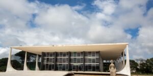 Supremo Tribunal Federal Exclui Créditos Presumidos do ICMS da Base de Cálculo do PIS e Cofins