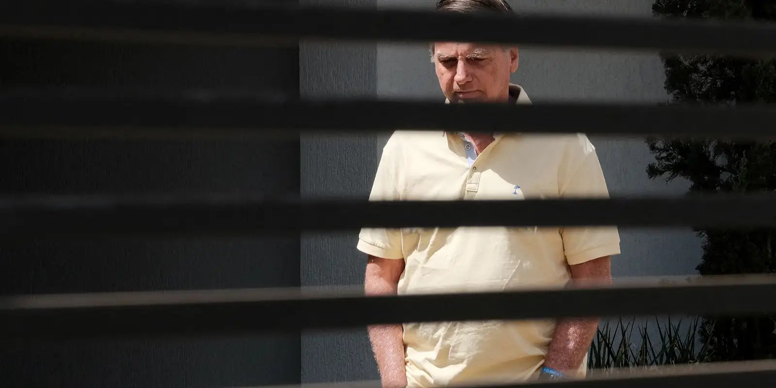 Liberação de Visitas de Flávio Bolsonaro é Solicitada ao STF