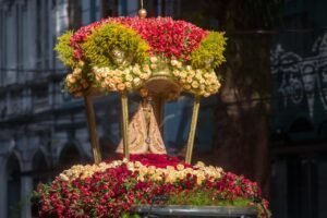 Círio de Nazaré 2026: Expectativa de 2,3 milhões de fiéis na tradicional procissão em Belém