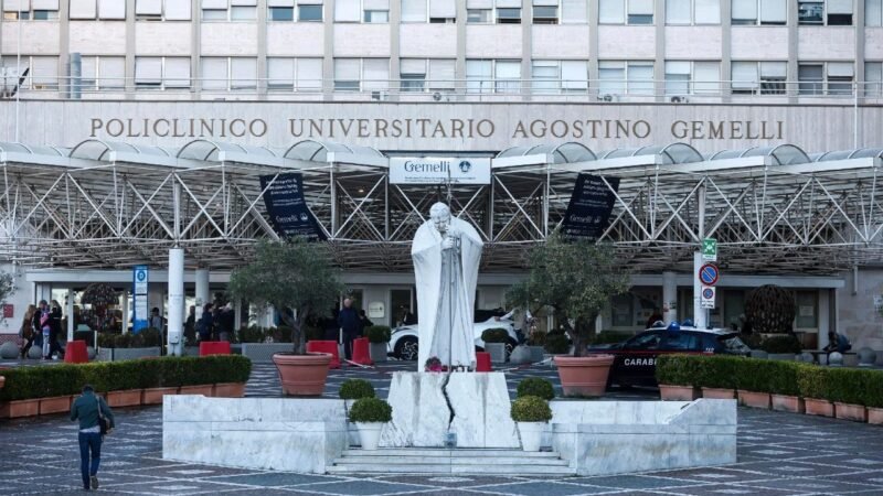 Estado de Saúde do Papa Leão XIV: Atualizações Após Cirurgia