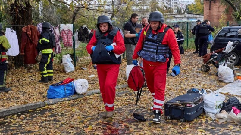 Ucrânia Sob Ataque: Civis em Risco e Planos de Evacuação em Oleshky