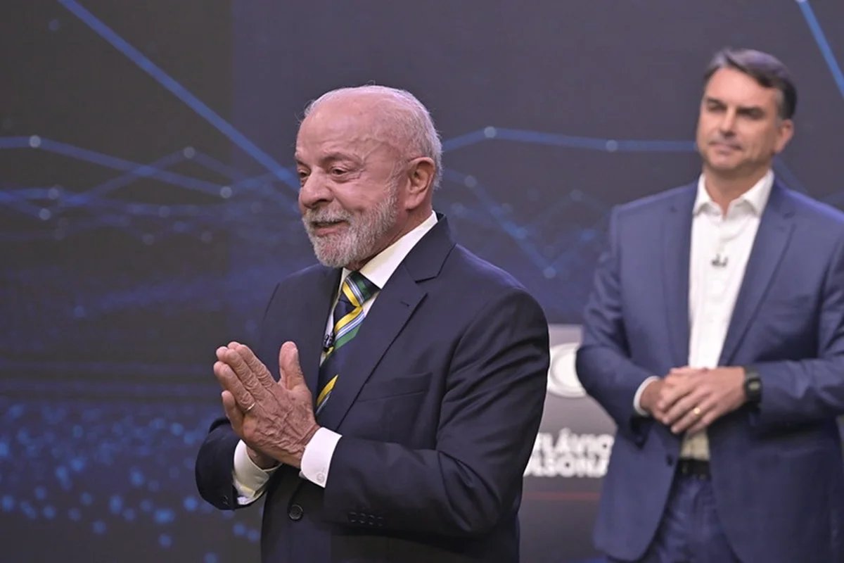Lula Responde a Críticas de Flávio sobre Segurança Pública com Medidas do Governo