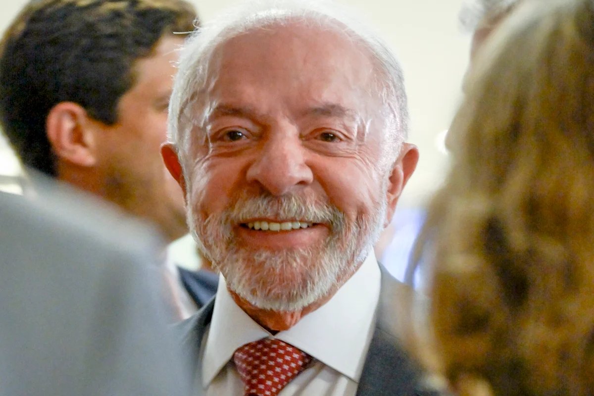 Lula se Prepara para Debate Importante em Brasília