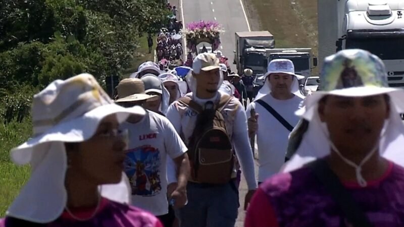 Círio de Nazaré: Desafio e Fé na Caminhada dos Romeiros Rumo a Belém