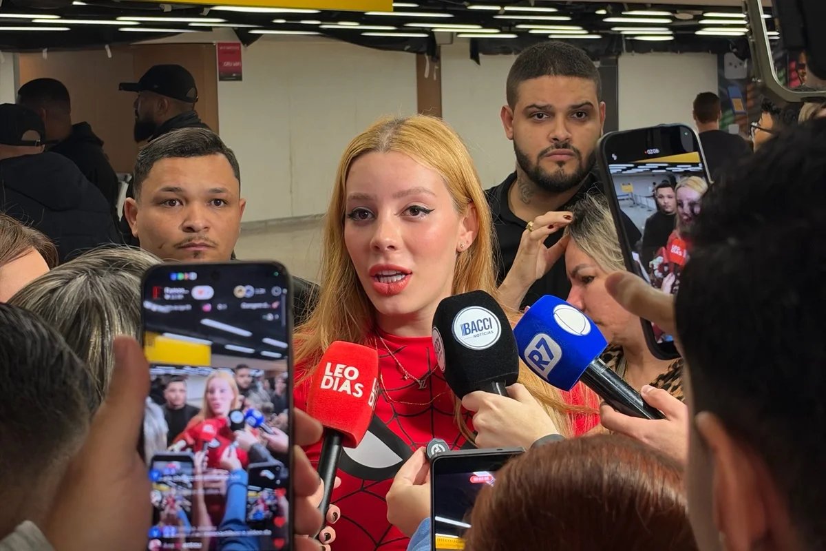 Influenciadora Malévola é Detida no Egito e Retorna ao Brasil