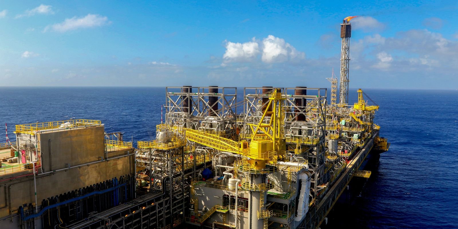 ANP Realiza Leilão Histórico com 326 Blocos de Petróleo e Gás Natural