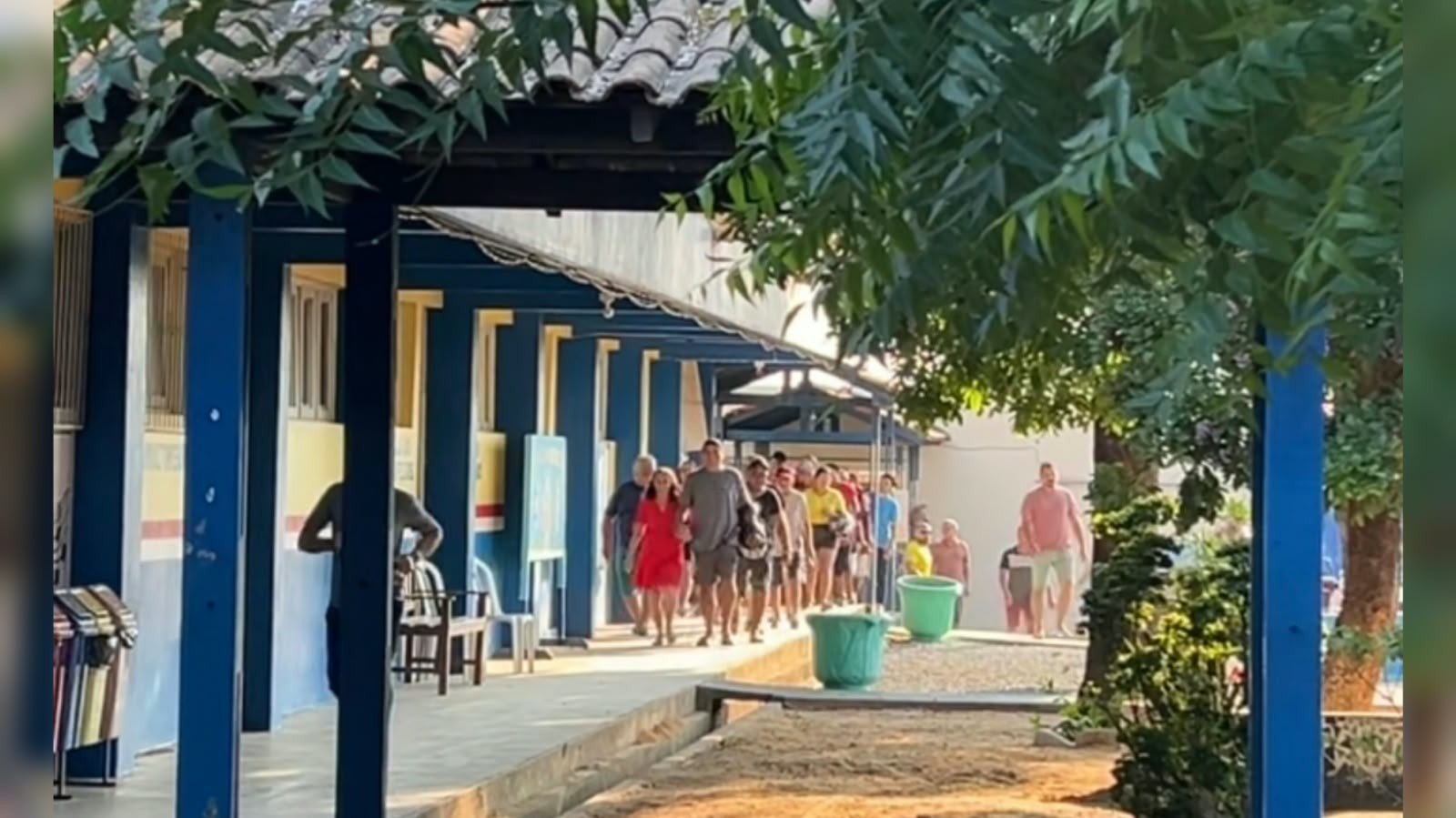 Correria Marcar Abertura dos Portões no Maior Colégio Eleitoral de Santarém