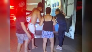 Jovem reage a esfaqueamento durante assalto em Óbidos e imobiliza agressor