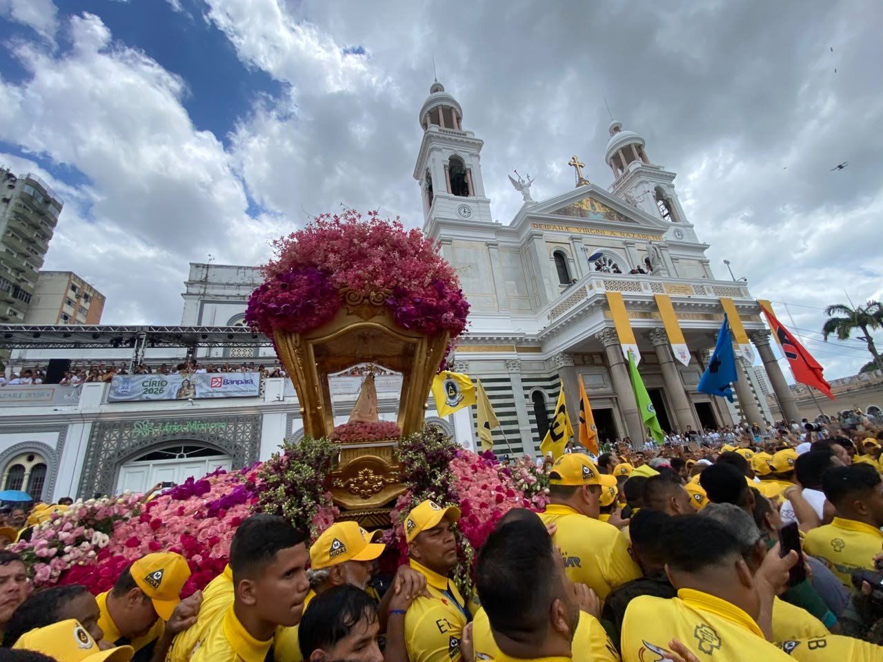 Círio de Nazaré 2026: Histórias de Promessas e Celebrations na Procissão