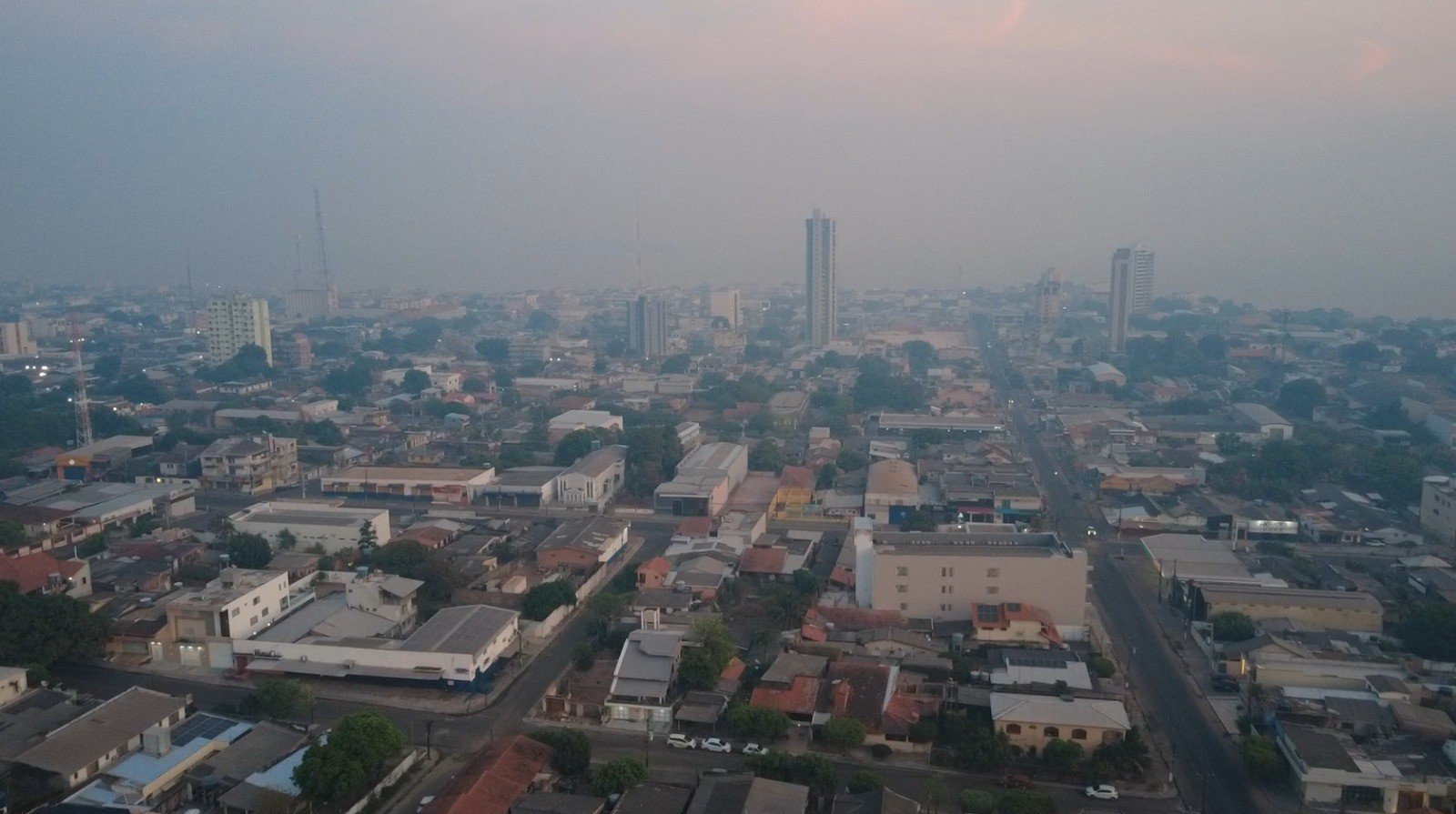 Santarém Sob Nuvem de Fumaça: Qualidade do Ar em Níveis Críticos devido a Queimadas